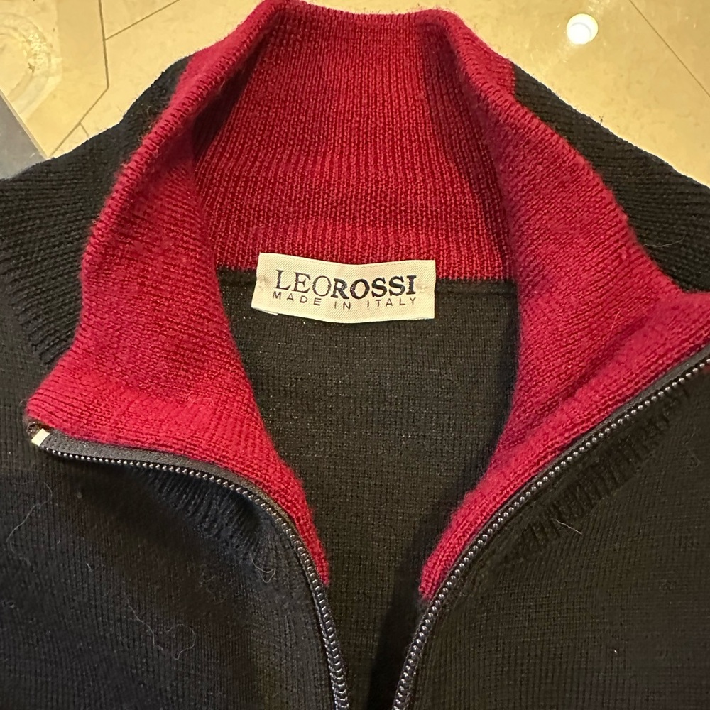 Italian Leo Rossi 100% wool sweaters
